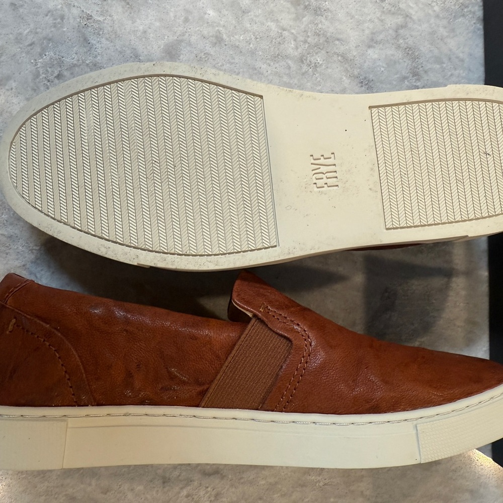 Frye Women’s Ivy Leather Slip-Ons in Cognac - Picture 5 of 7